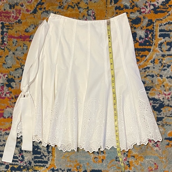 Elie Tahari Mara Skirt Embroidered NWT - Picture 4 of 6